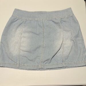 Aeropostale Zippered Mini Skirt